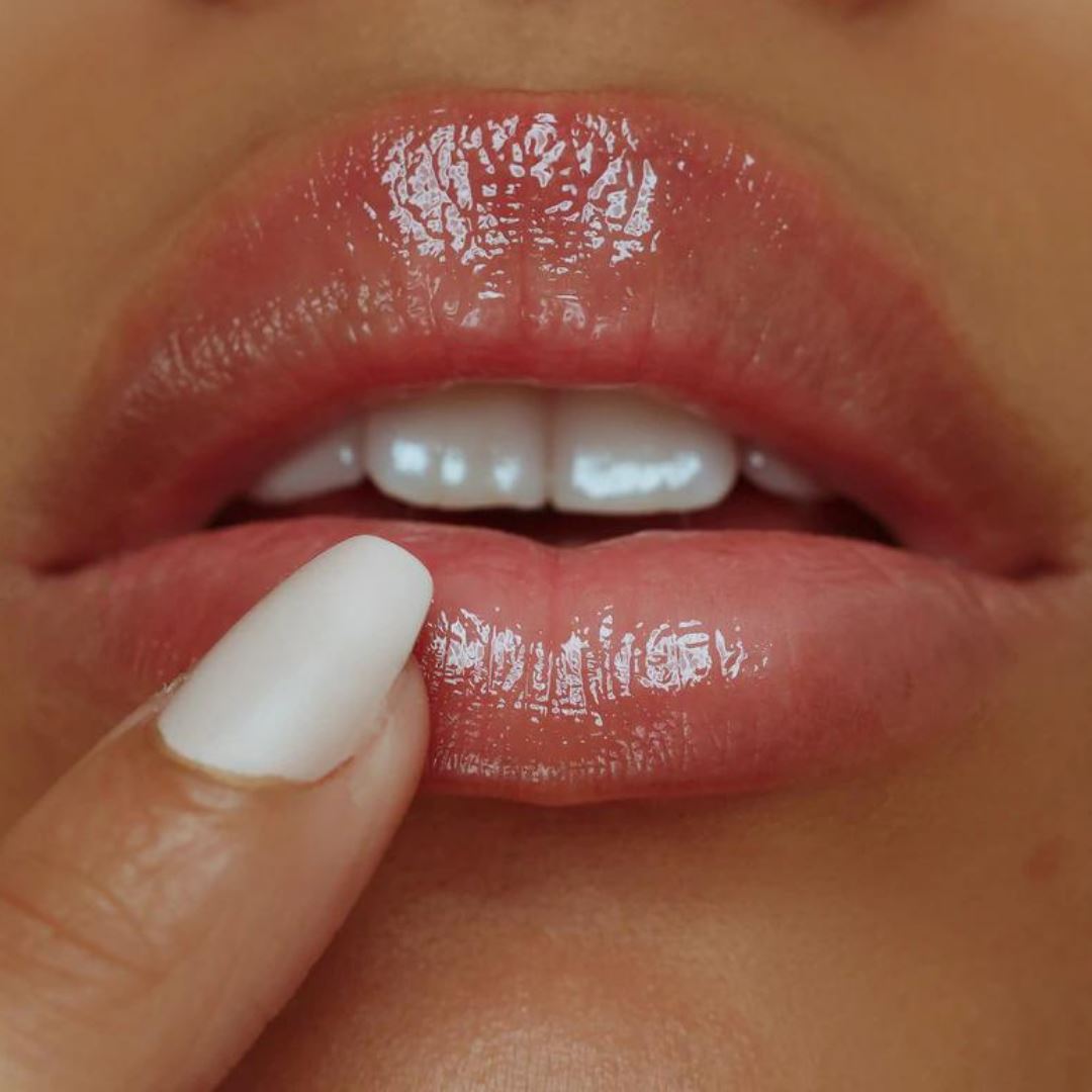 2in1 Lip Treatment - AJDbeauty
